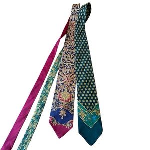 (2) Vintage Gianni Versace Silk Ties 90’s